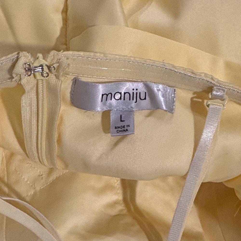 Elegant Yellow Prom Dress - Picture 2 of 5